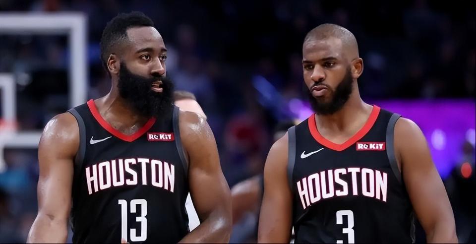 曝詹姆斯2018年曾考虑签约火箭,若联手哈登保罗,可灭宇宙勇?